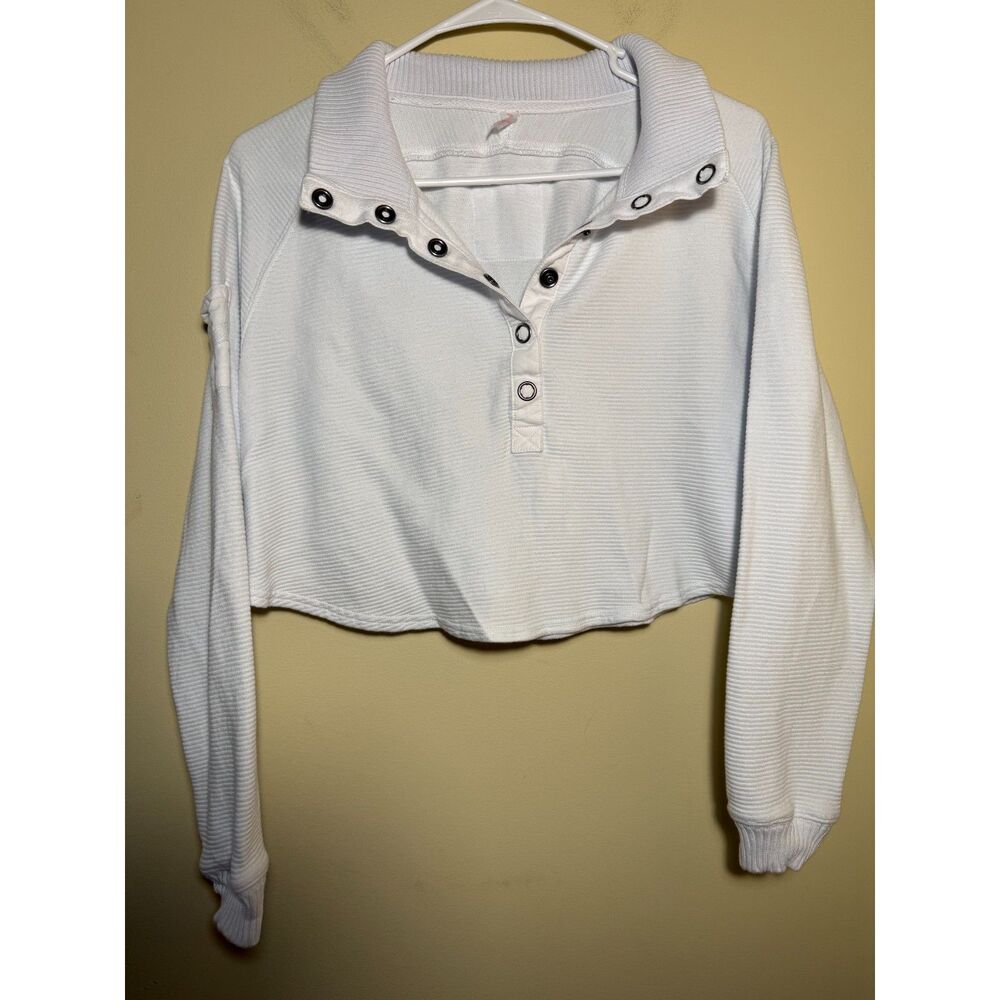Free People Movement White 'So Fly' Henley Layer Shirt | Size XS | Ribbed Crop